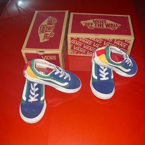 Toddler unisex Vans- Multicolor Size 8/9